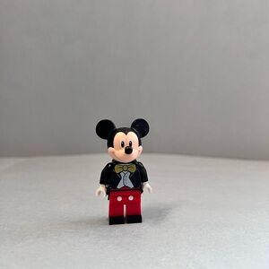 LEGO Disney Mickey Mouse Minifigure